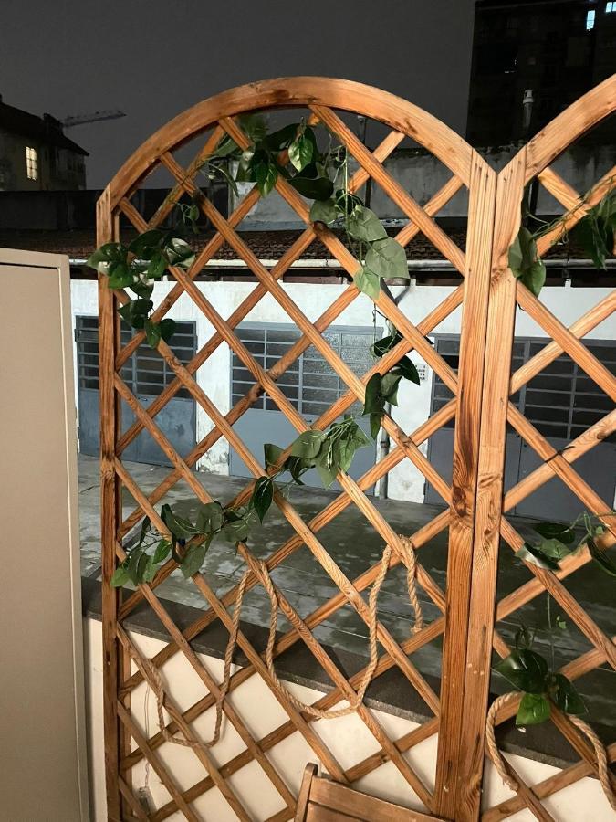 Show House Turyn Zewnętrze zdjęcie